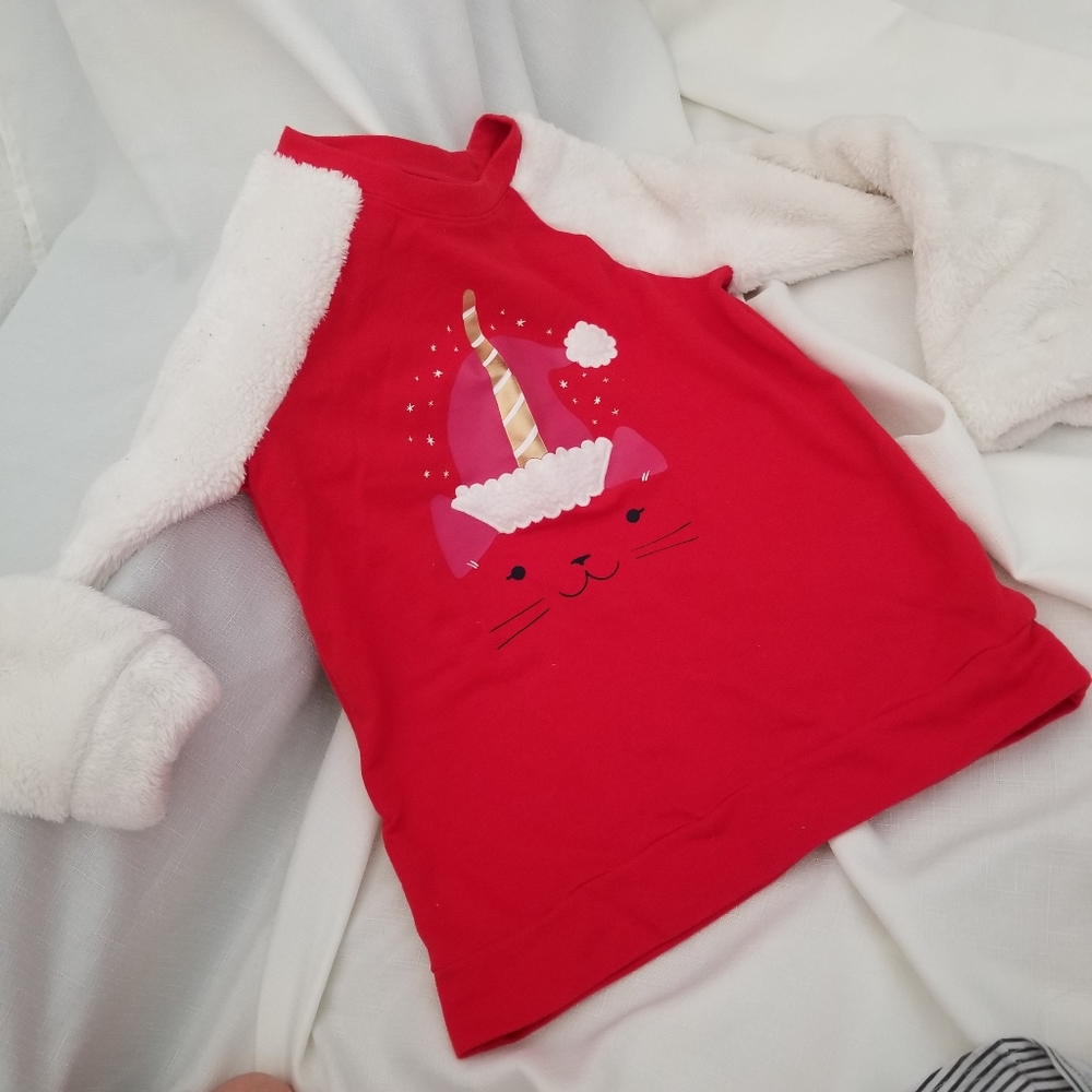 $1 with any Bundle $10+ 🚨⚡3 for $15 Bundle Sale🚨⚡ Sweater Kitty Unicorn